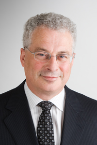 Peter Feldberg<br>
Associé directeur du cabinet<br>
Fasken 

