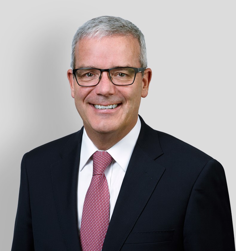 <hr></hr>John Murphy
<br>National Managing Partner
<br>BLG