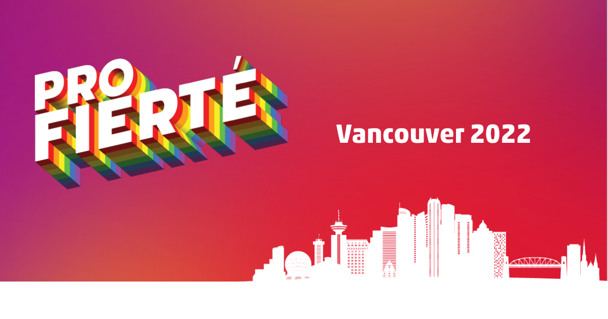 Un atout visuel de Pro Fierté Vancouver. On y trouve le logo de Pro Pride à gauche, le mot Toronto au sommet de la ligne d'horizon de la ville.